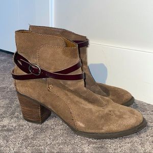 American Eagle Suede Ankle Booties